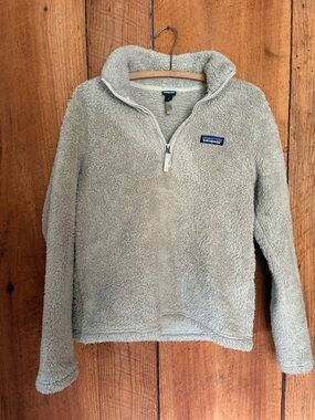 Patagonia Women's Fleece 1/4 Zip Pullover in Sand